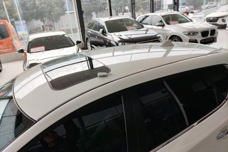 Used Nissan Tiida 2024 1.6L CVT Cool Dynamic Edition