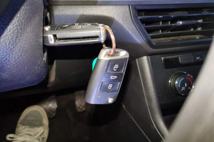 Used Volkswagen Lavida 2021 1.5L Automatic Vision Edition
