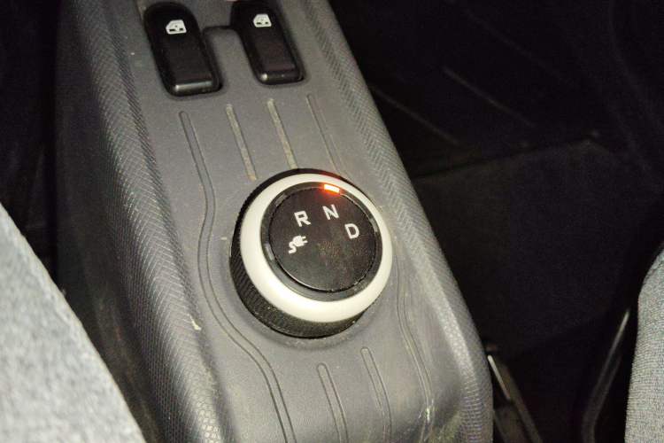 Used Wuling Hongguang MINIEV 2021 Macaron Premium Model – Lithium Iron Phosphate
