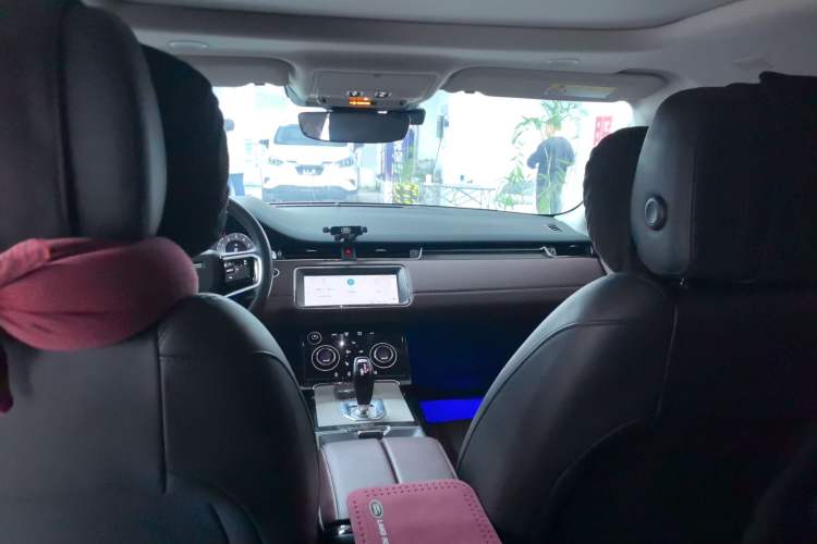 Used Land Rover Range Rover Evoque New Energy 2022 Aurora L P300e Plug-in Hybrid Electric Version
