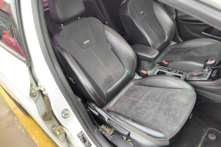 Used Buick Verano 2016 Hatchback GS 20T Dual-Clutch Passionate Sporty Model
