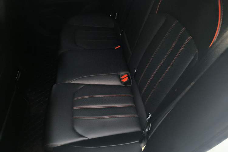 Used GAC Trumpchi EMPOW 2022 270T DCT J16 R-Style Track Edition
