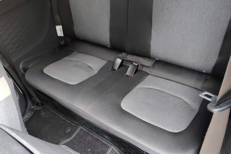 Used Wuling Hongguang MINIEV 2021 Macaron Premium Model – Lithium Iron Phosphate
