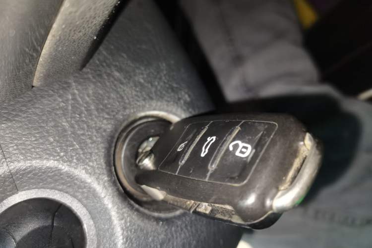 Used Volkswagen Lavida 2017 1.6L Automatic Fashion Edition
