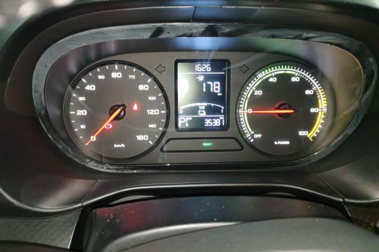 Used Roewe Clever 2021 302km Excellence Edition
