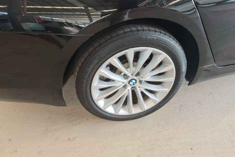 Used BMW 5 Series 2018 525Li Luxury Package