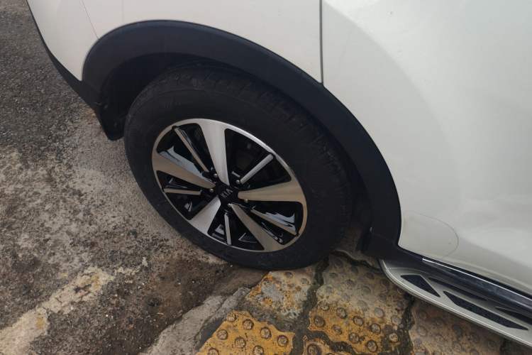 Used Kia KX3 2015 1.6T Automatic Two-Wheel Drive DLX