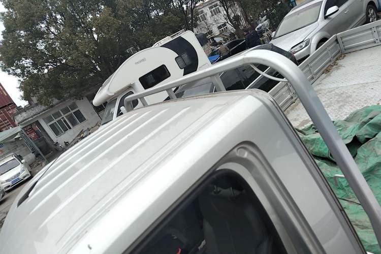 Used Wuling Dragon Truck 2023 2.0L Comfort Version
