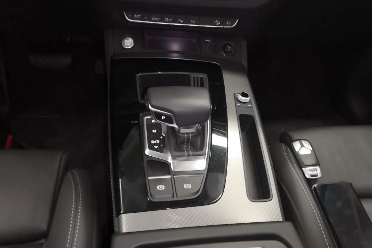 Used Audi Q5L 2021 45 TFSI Luxury Dynamic Edition
