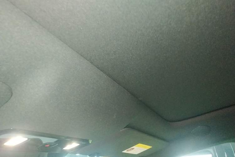 Used Li Auto Li Auto i6 2025 Model Two-Wheel-Drive Standard Type
