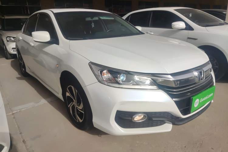 Used Honda Accord 2016 2.0L Elite Edition
