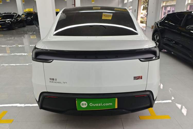 Used Tesla Model Y 2025 Long-Range All-Wheel Drive First Edition