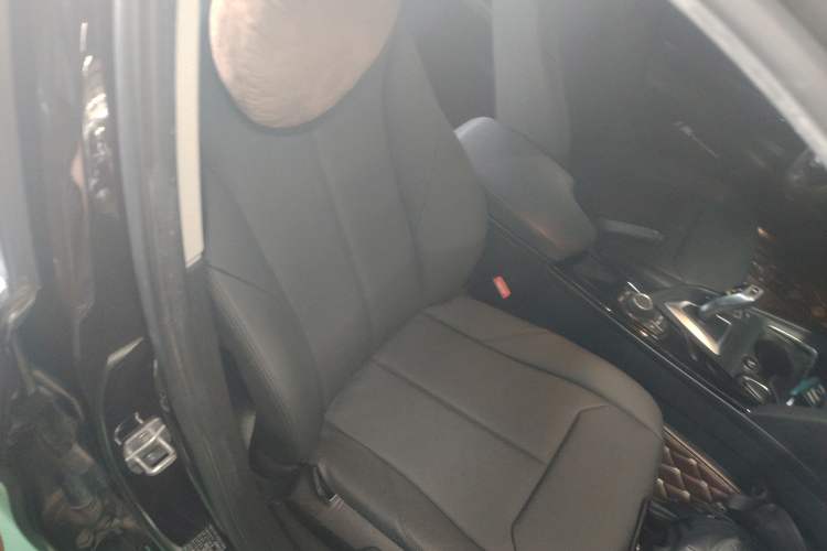 Used BMW 3 Series 2016 320Li Ambition Model