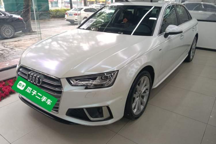 Used Audi A4L 2019 40 TFSI Fashion Version China V