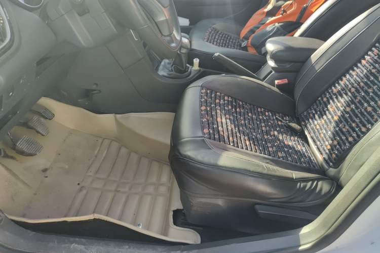 Used Peugeot 308 2014 Enjoy Edition Classic 1.6L Manual Fashion Model