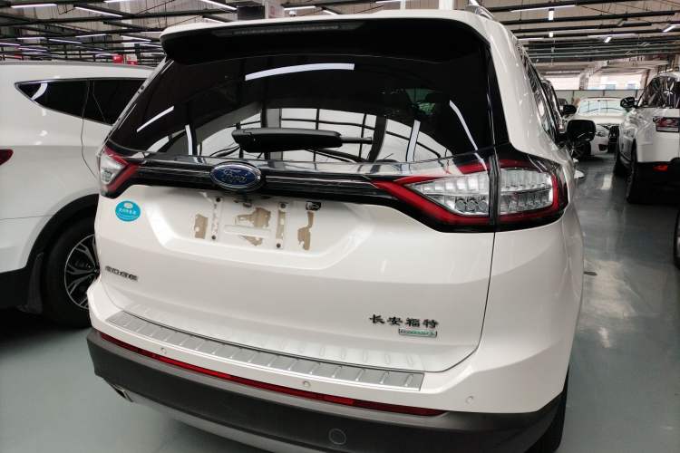 Used Ford Edge 2018 EcoBoost 245 Two-Wheel-Drive Titanium 7-Seater China V Standard