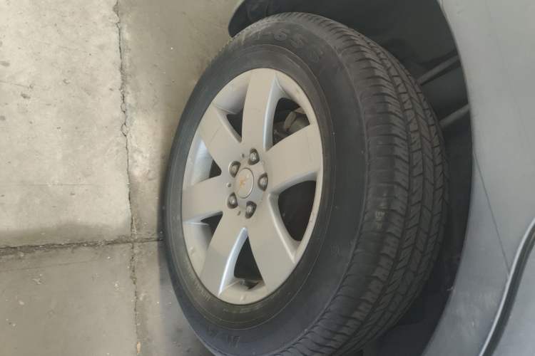 Used Chevrolet Captiva 2014 2.4L Two-Wheel Drive Urban Version 7 Seats
