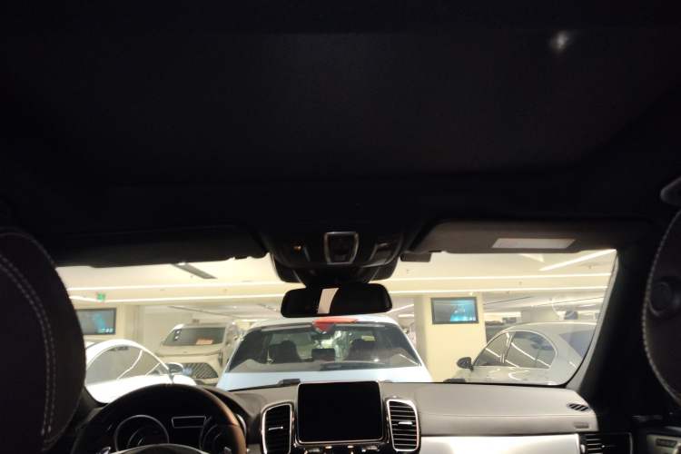 Used Mercedes-Benz GLE AMG 2015 AMG GLE 63 4MATIC
