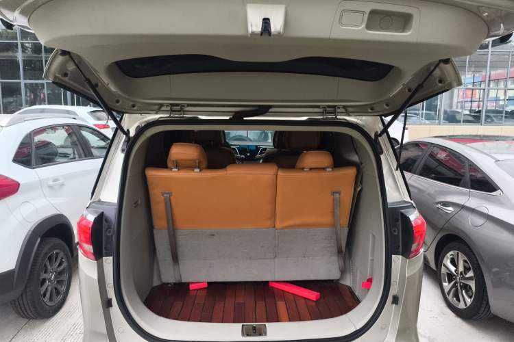 Used Buick GL8 2018 ES 28T Comfort Model China VI Standard
