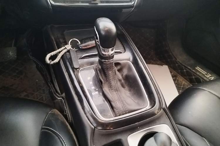 Used Roewe i5 2019 1.5L Automatic 4G Connected Langhao Edition
