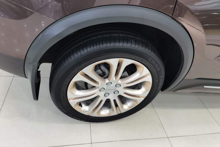 Used Lynk & Co 01 2017 2.0T Two-Wheel Drive Pro Edition
