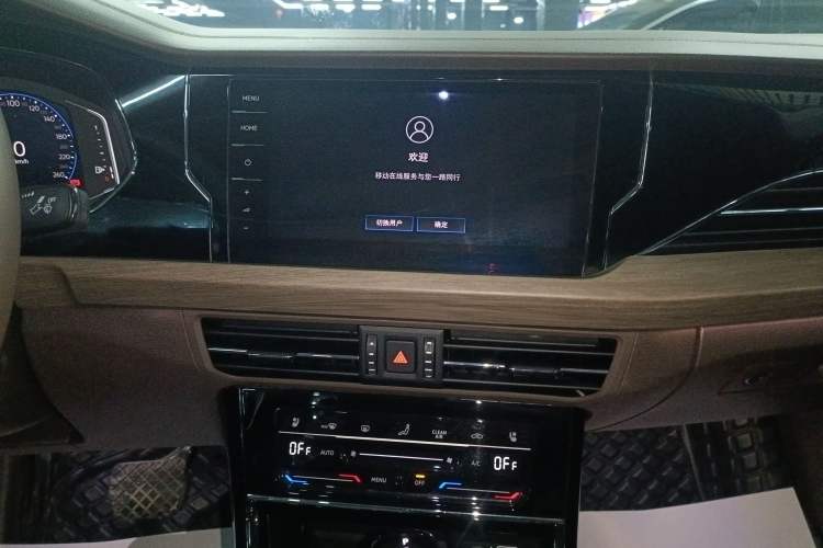 Used Volkswagen Passat 2020 330TSI Luxury Edition China VI