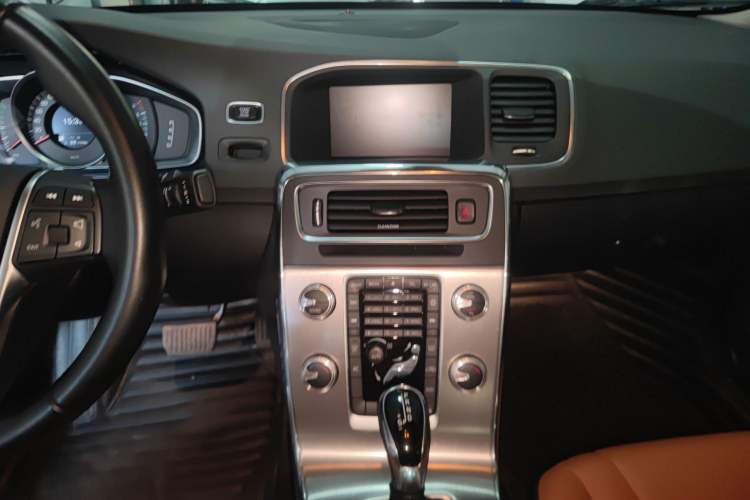 Used Volvo S60 2019 S60L T3 Intelligent Upgrade Edition
