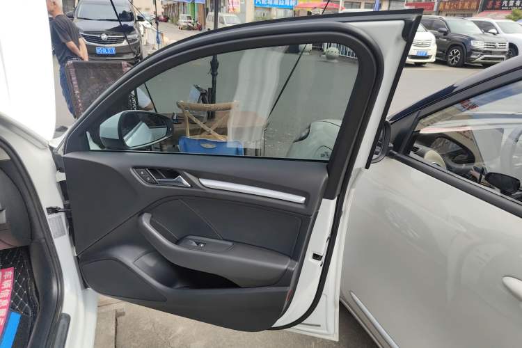 Used Audi A3 2014 Sportback 35 TFSI Automatic Ambition Edition