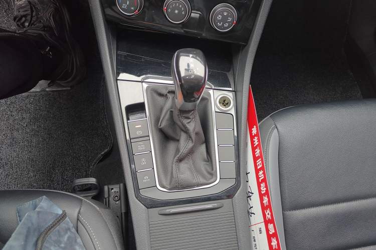 Used Volkswagen Sagitar 2019 280TSI DSG Comfort Version China VI Standard
