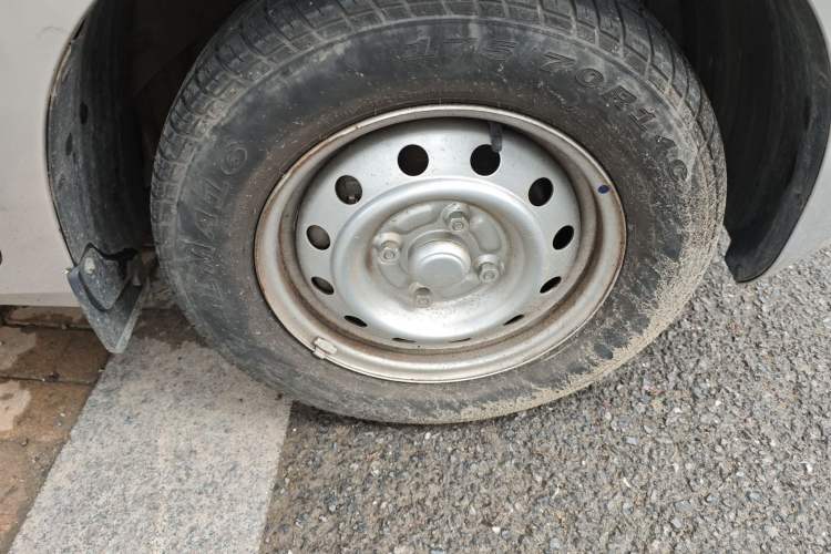 Used Wuling Hongguang V 2022 1.5L Jingqu Edition Electric-Assist LAR
