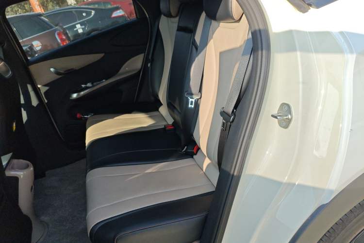 Used BYD Dolphin 2023 420 km Fashion Edition