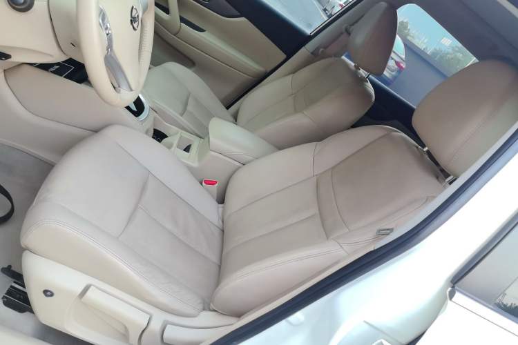 Used Nissan X-Trail 2014 2.0L CVT Comfort Edition 2WD