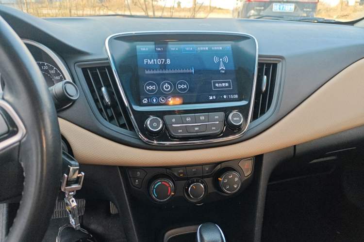 Used Chevrolet Monza 2020 320 Automatic Enjoyment Edition