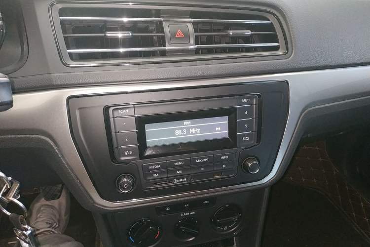 Used Volkswagen Lavida 2019 Lavida Start 1.5L Manual Fashion Edition China VI Standard
