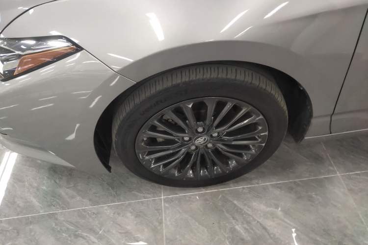 Used Toyota Avalon 2019 2.0L XLE Premium Edition China VI
