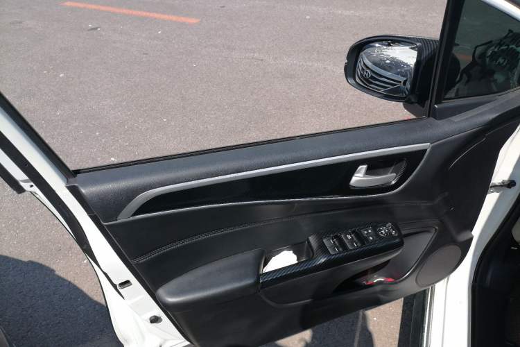 Used Honda Jade 2017 210TURBO CVT Fashion Edition 5-seater
