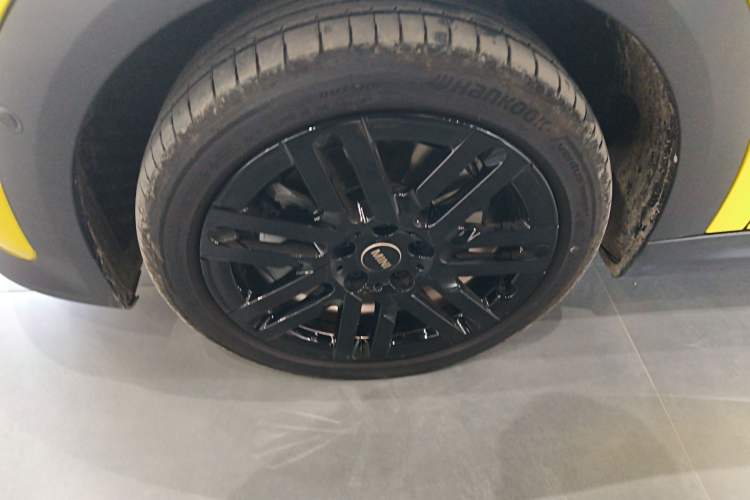 Used MINI MINI 2025 1.5T COOPER Classic Edition