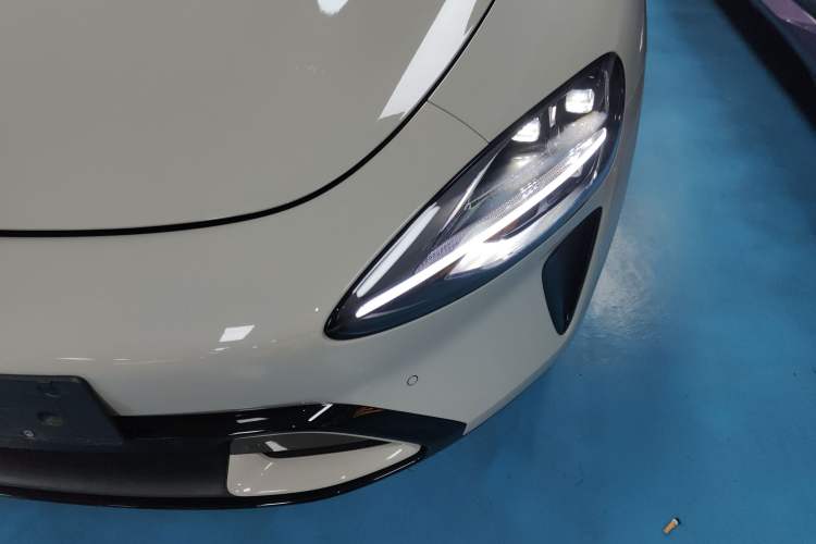 Used  SU7 2024 Rear-Drive Ultra-Long Range Advanced Pro-Level Intelligent Driving Version
