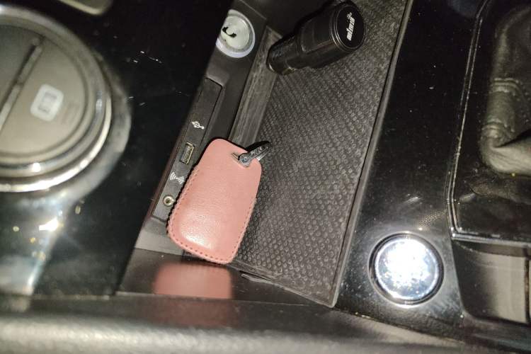 Used Volkswagen Tiguan L 2018 330TSI Automatic Two-Wheel Drive Luxury Edition