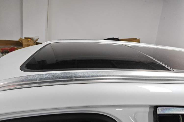 Used BYD Tang New Energy 2020 DM 2.0T Dual-Engine All-Wheel Drive Prestige 7-Seater China VI Standard
