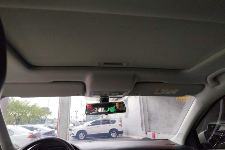 Used Volkswagen Santana 2018 1.5L Manual Comfort Edition
