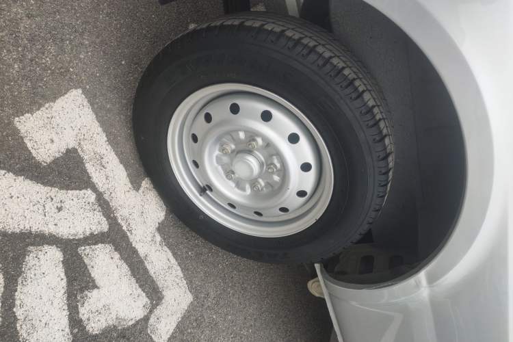 Used Wuling Rongguang 2019 1.5L Extended-Body Van Base Model with 2 Seats