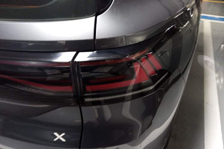 Used Volkswagen ID.6 X 2022 Intelligent Long-Range Version
