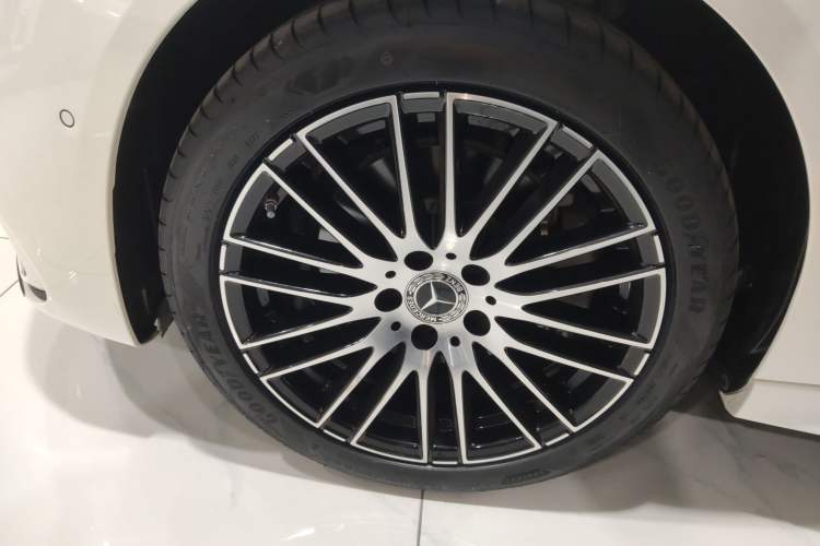 Used Mercedes-Benz C-Class 2024 C 200 L Sport Edition
