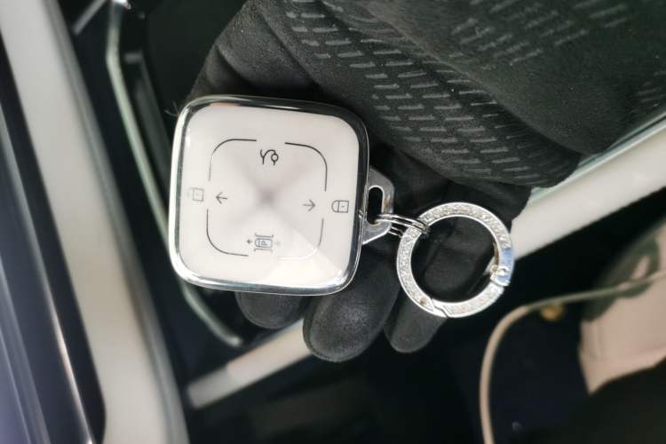 Used Zeekr 009 2022 WE Edition
