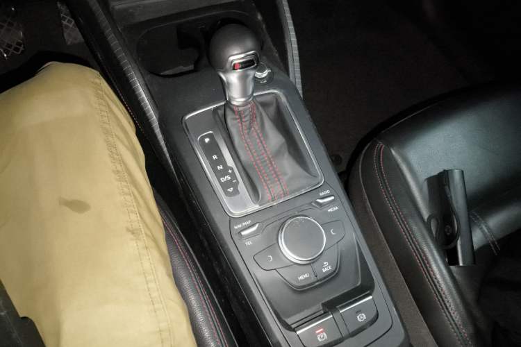 Used Audi Q2L 2022 35 TFSI Progressive Dynamic Edition
