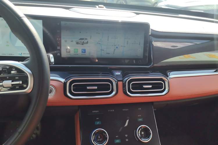 Used JETOUR Shanhai Shanhai L7 2024 1.5T 120km ULTRA 7-Seater
