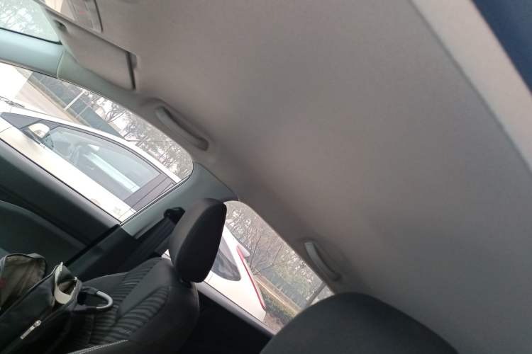 Used Wuling Alvez 2022 1.5L Manual Free-Style Model