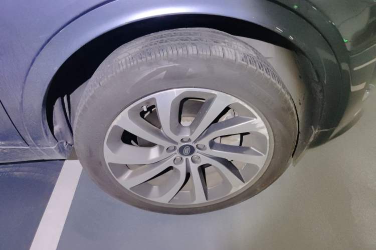 Used Land Rover Discovery Sport 2021 249 PS R-Dynamic S Performance Edition
