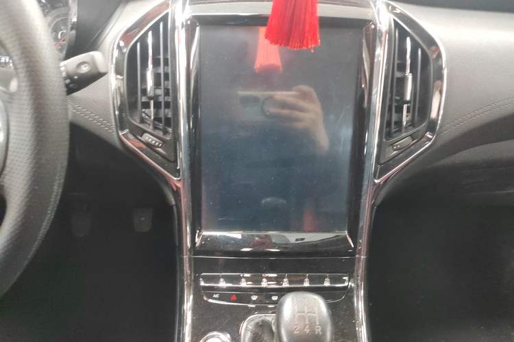 Used Leopaard CS9 2017 1.5L Manual Elite Model
